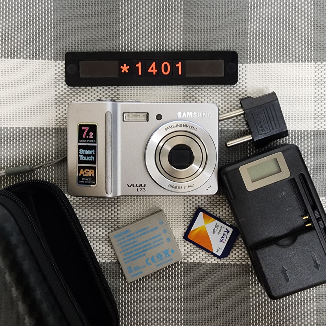 삼성 블루 L73 디지털카메라 파우치포함 상품이미지1