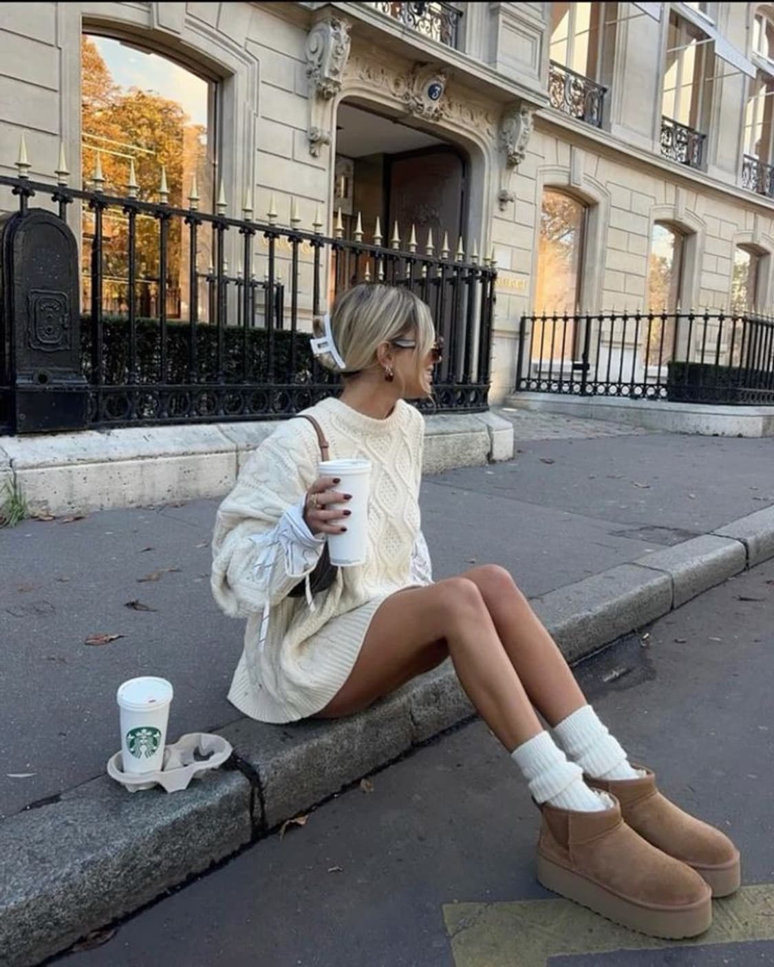 어그 UGG 클래식 울트라 미니 플랫폼 샌드 컬러 7 상품이미지3