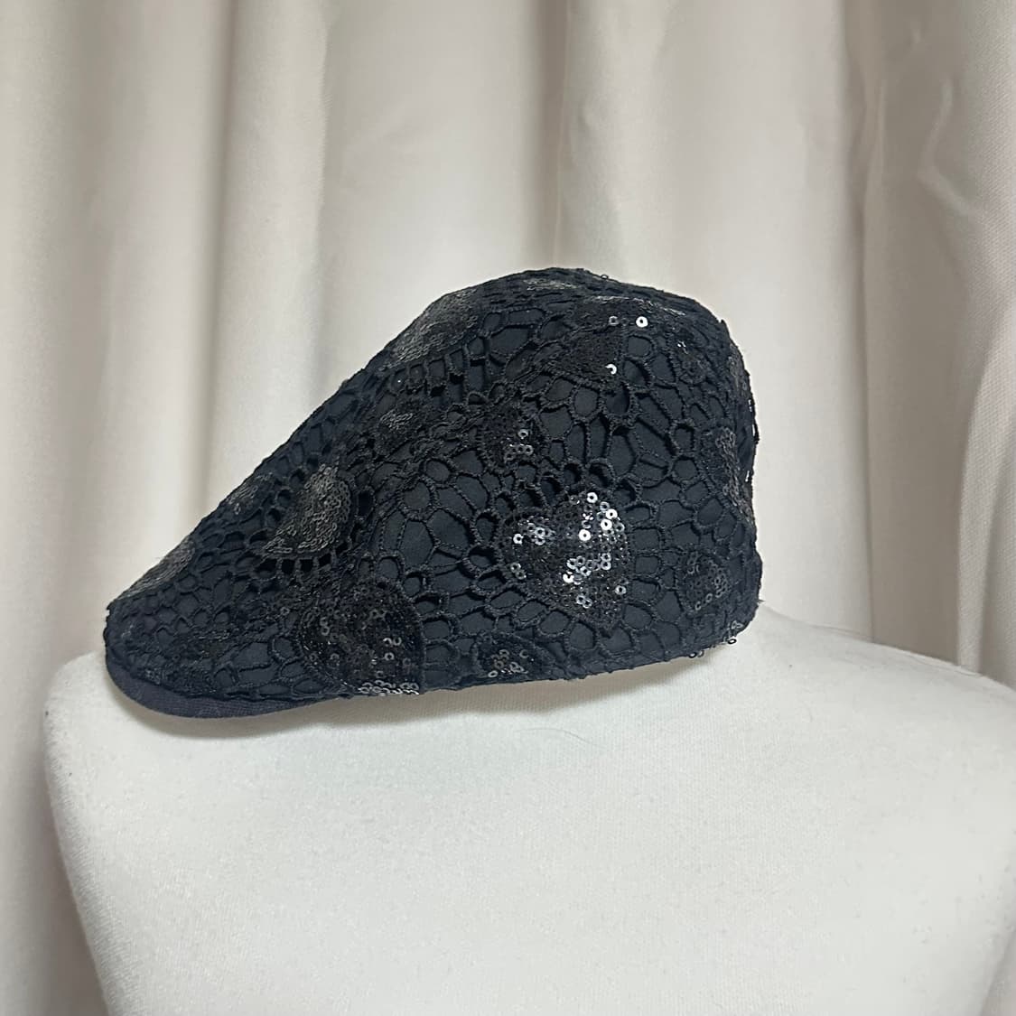 하트 크로셰디테일 베레모 상품이미지1