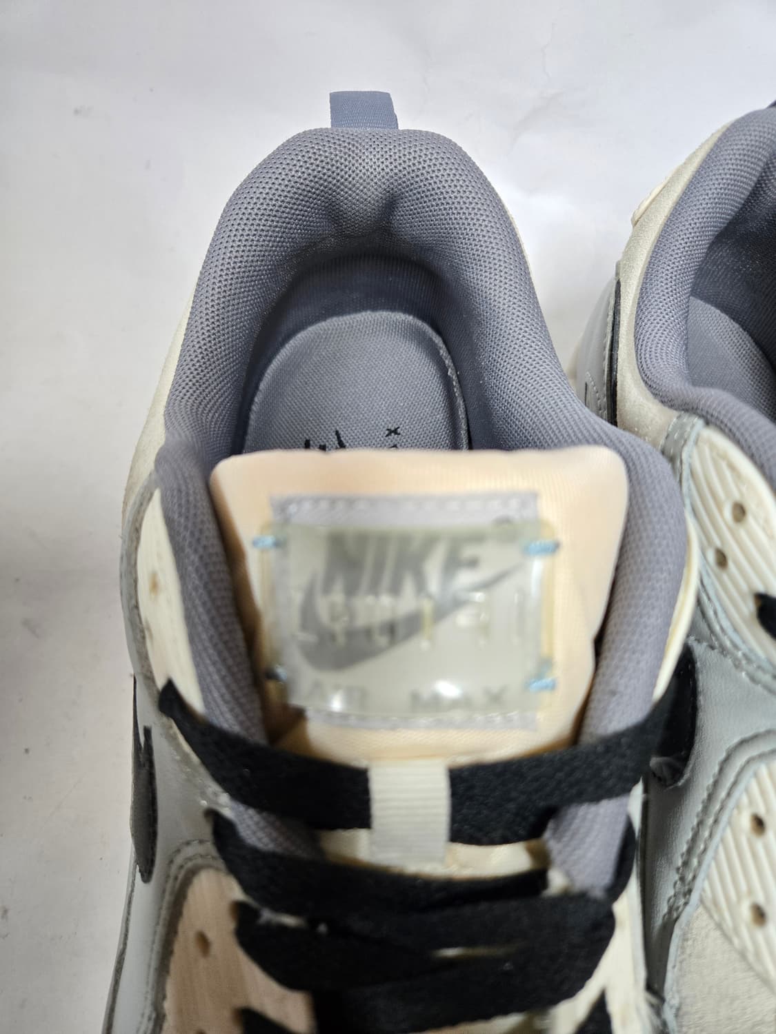 나이키 에어맥스 90 회색/흰색 US10 280mm 상품이미지10