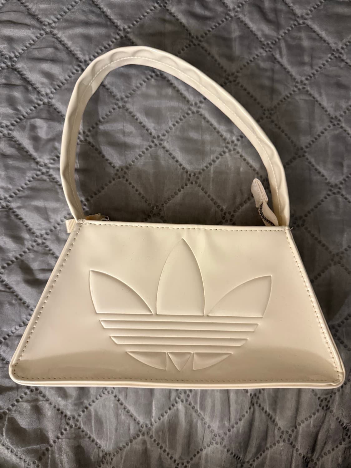 아디다스 페이던트 숄더백 상품이미지1