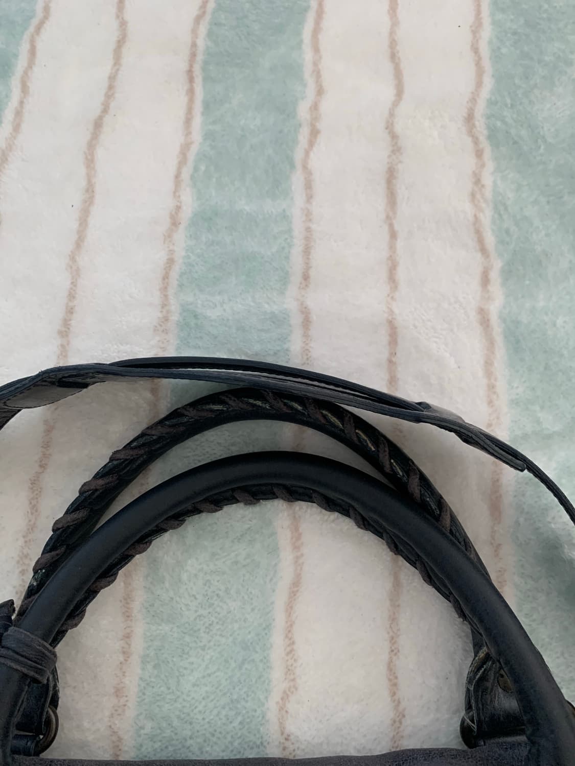 발렌시아가 모터백 트위기 상품이미지9