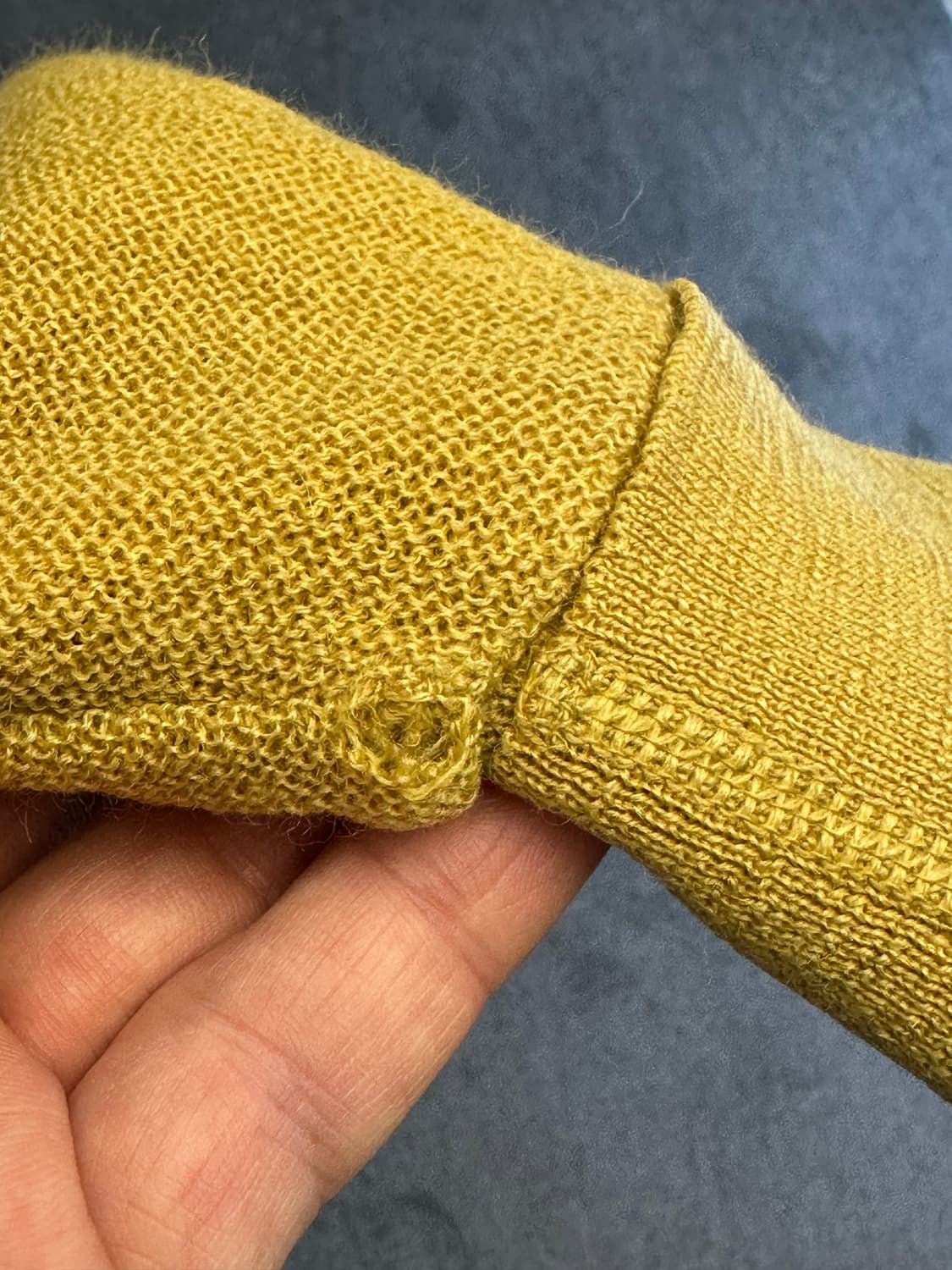 Yves Saint Laurent 옐로우 가디건 100 상품이미지4