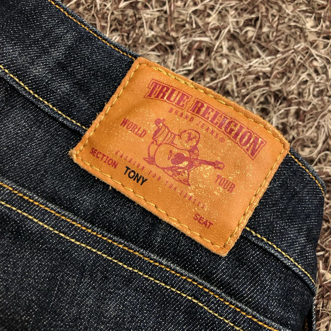 트루릴리전 Tony 슬림 스트레이트 워싱 데님 팬츠 상품이미지7