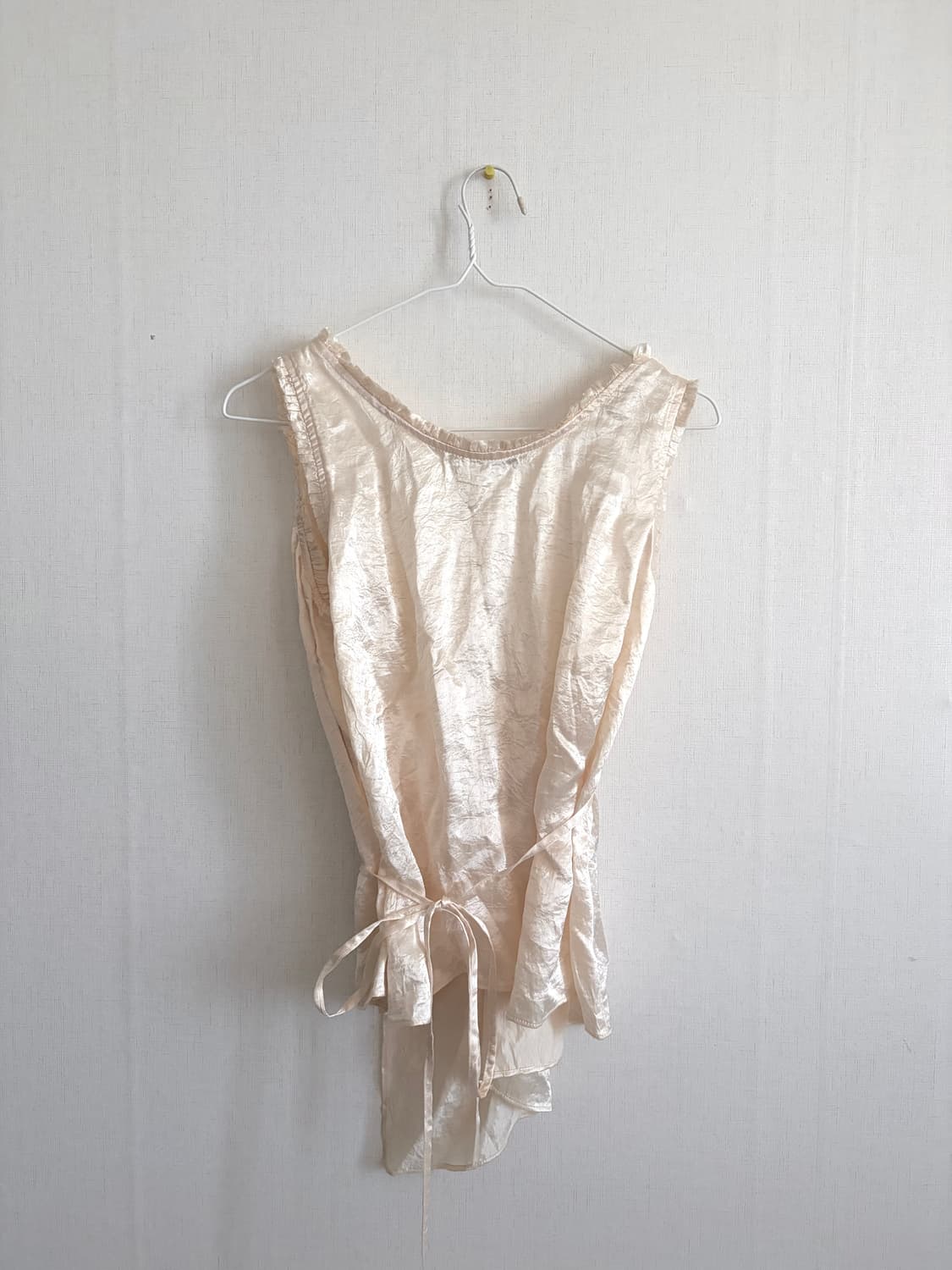 리본빛 Tippy Shirring Blouse Peach 상품이미지7