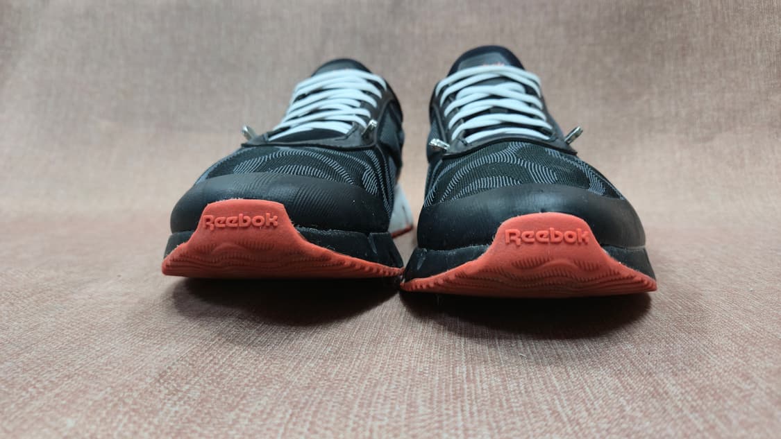 리복 275mm- 남성 직텍 직 다이나믹 3 런닝화 상품이미지3