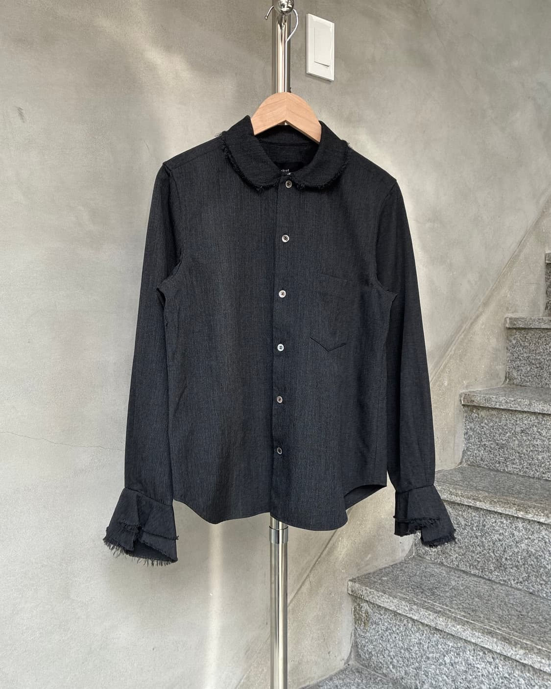 꼼데가르송 트리콧 라운드 카라 프릴 셔츠 상품이미지1