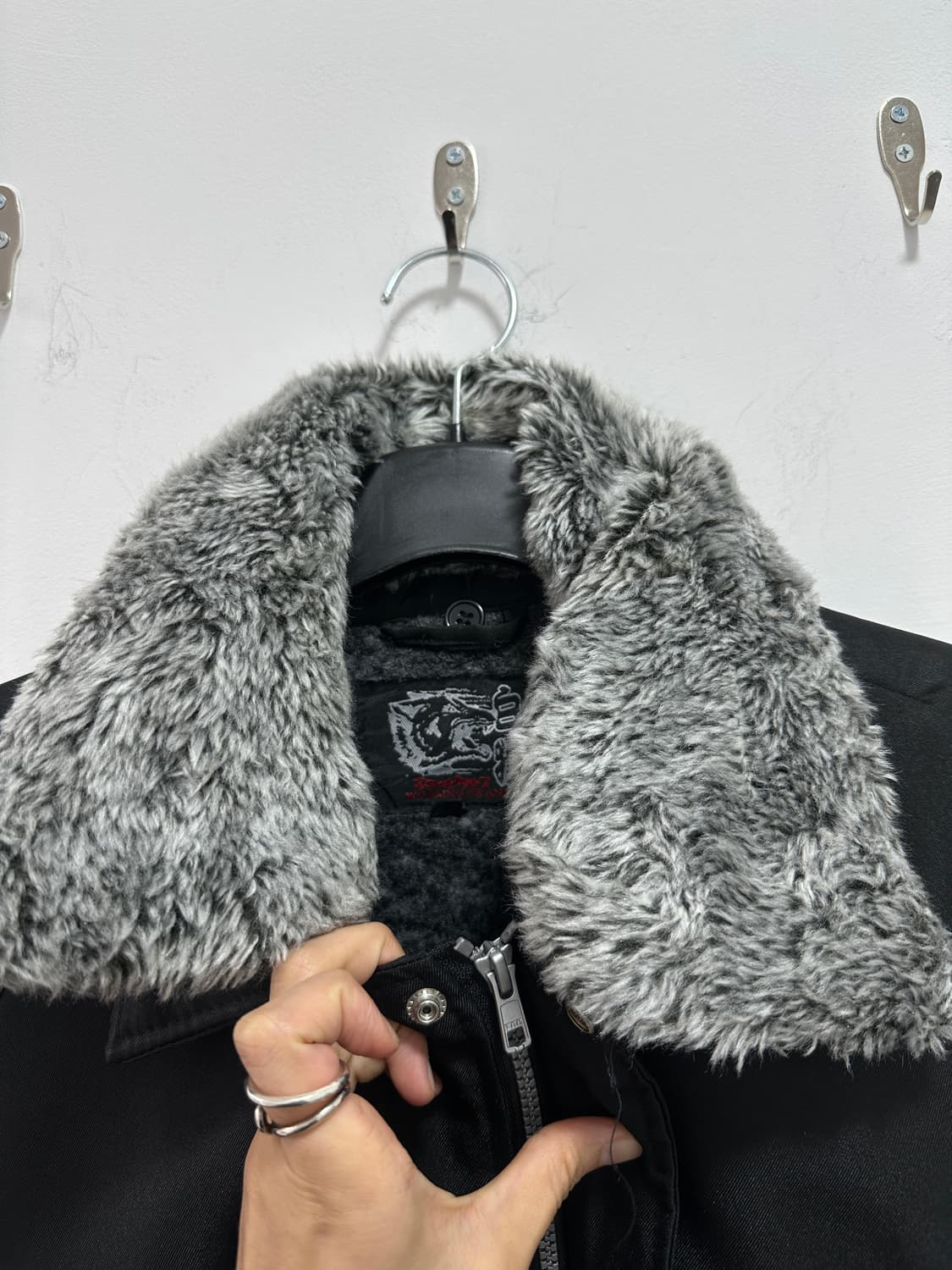Howaitourufu gray fur bomber jacket 상품이미지7