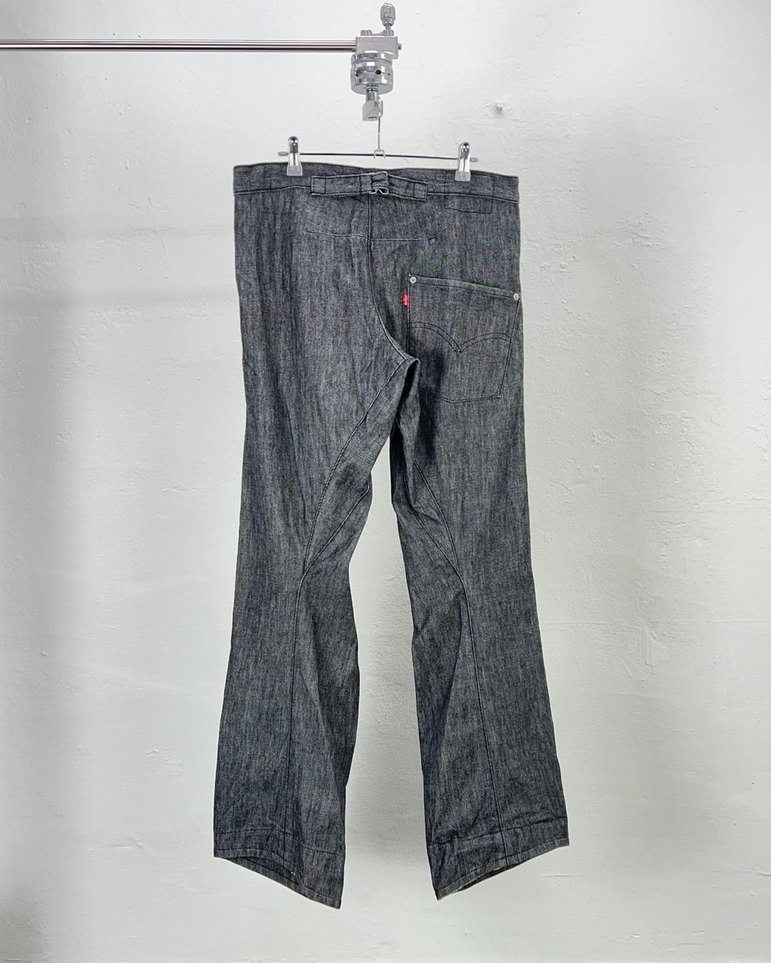 리바이스 엔지니어드 트위스티드 신치백 데님 팬츠 상품이미지6