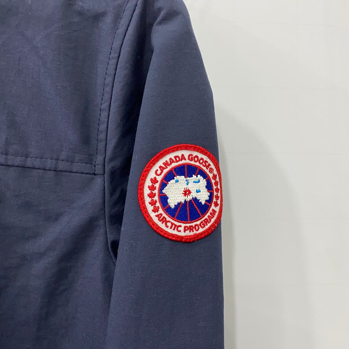 여성용 캐나다구스 점퍼 (S) 상품이미지3