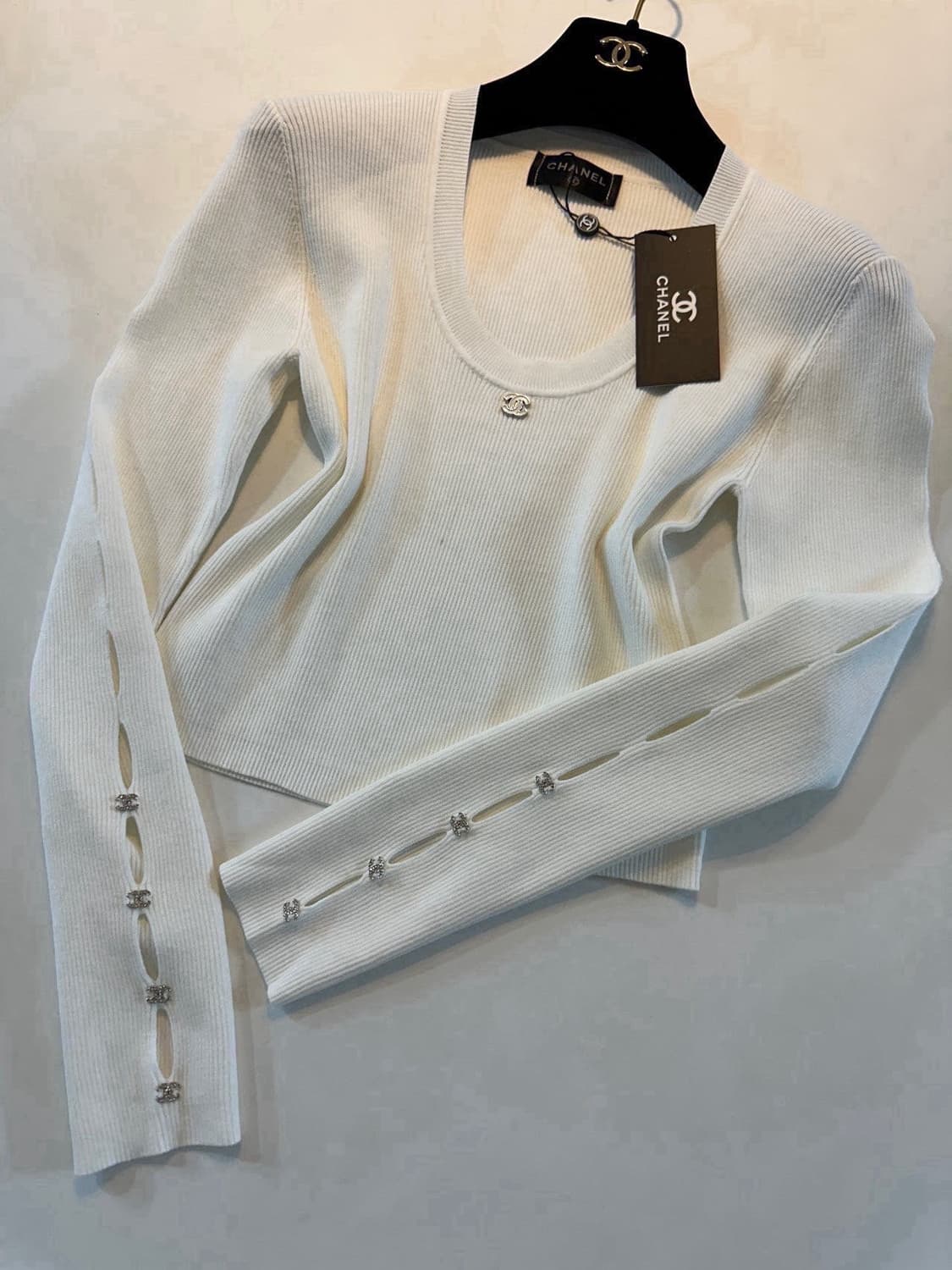 (새상품)샤넬니트티 상품이미지3