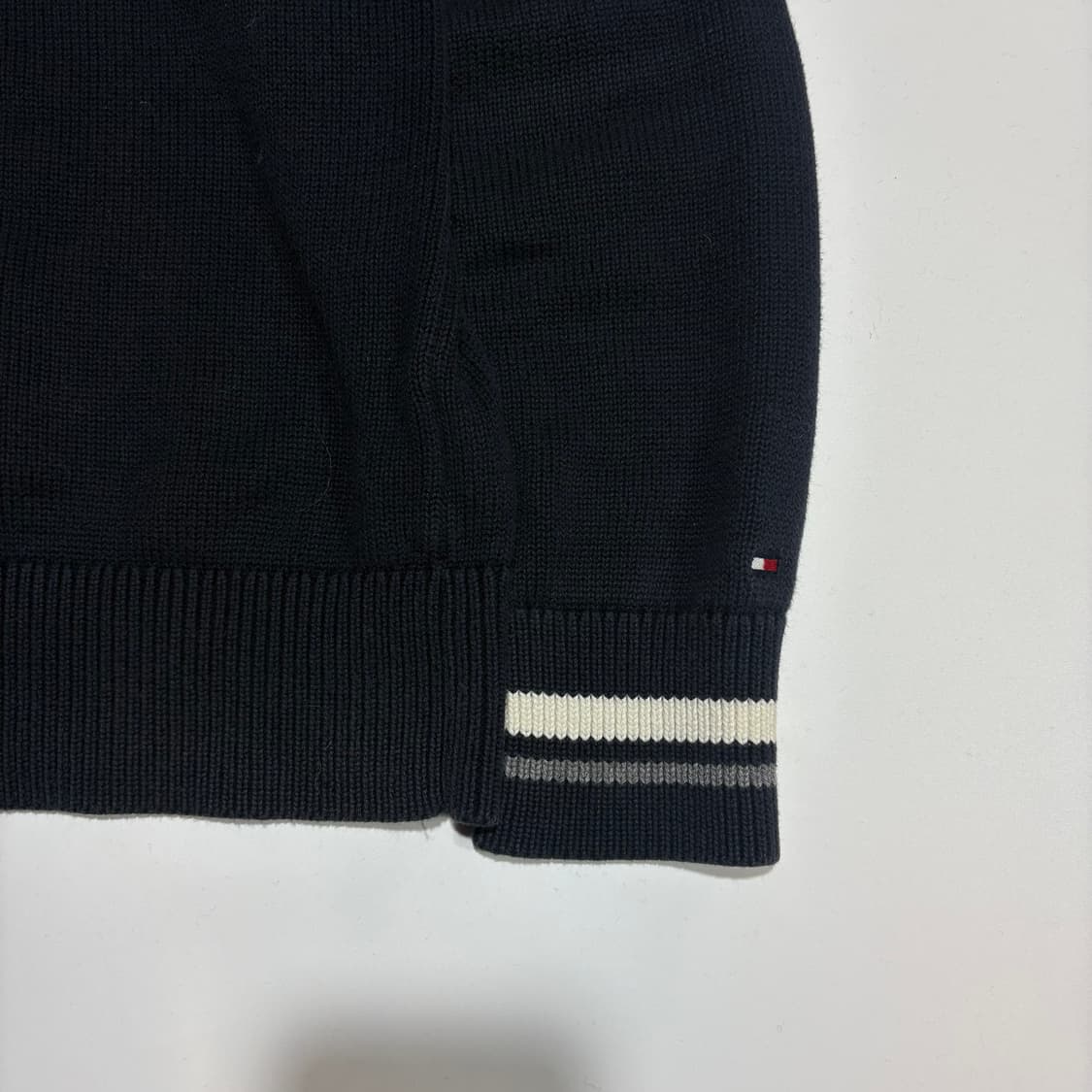 타미힐피거 빅로고 집업 니트 상품이미지2