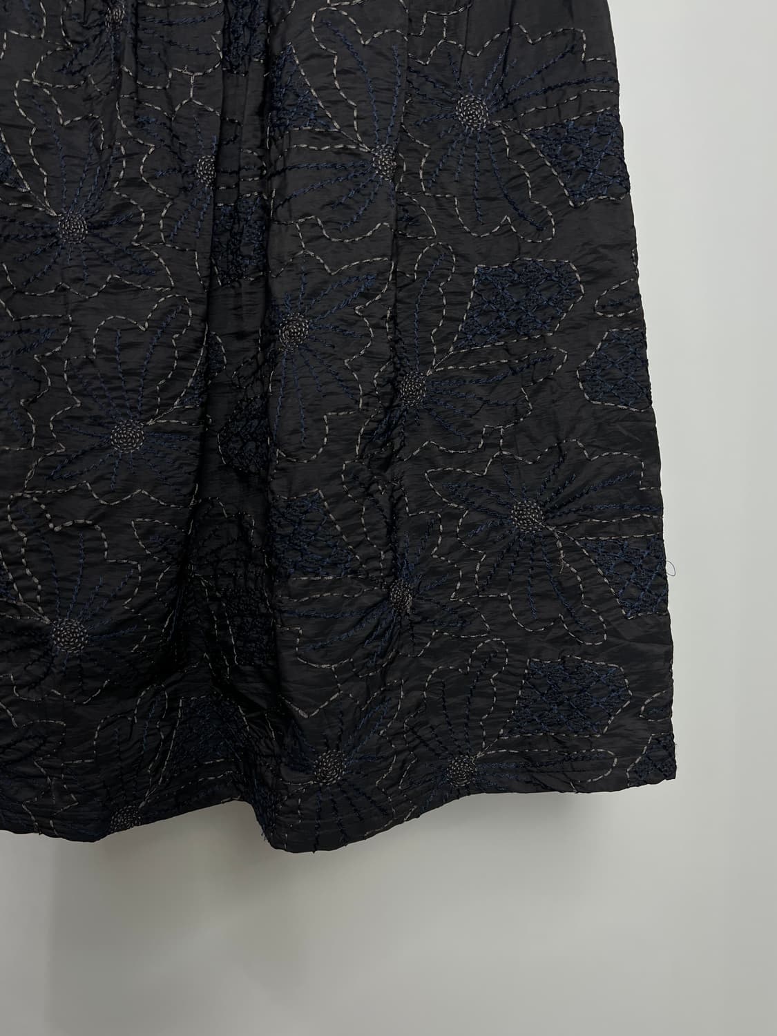 LAMONET 자수 디테일 롱 스커트 상품이미지3