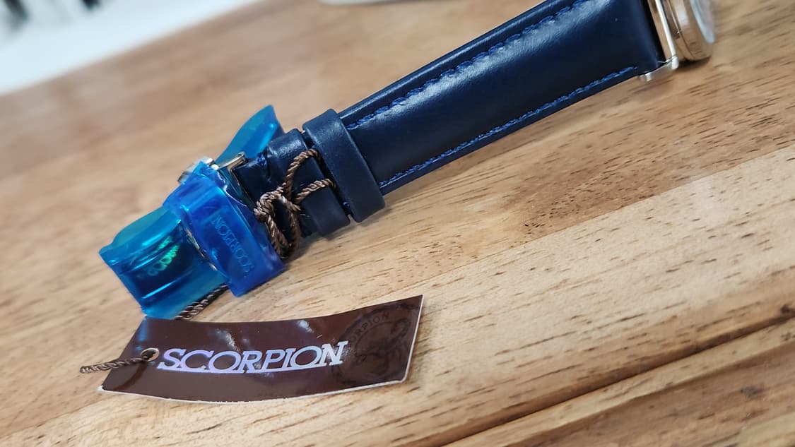 # 스콜피온 크로노그래프 남성명품시계 D버클 가죽시계 급처 상품이미지6