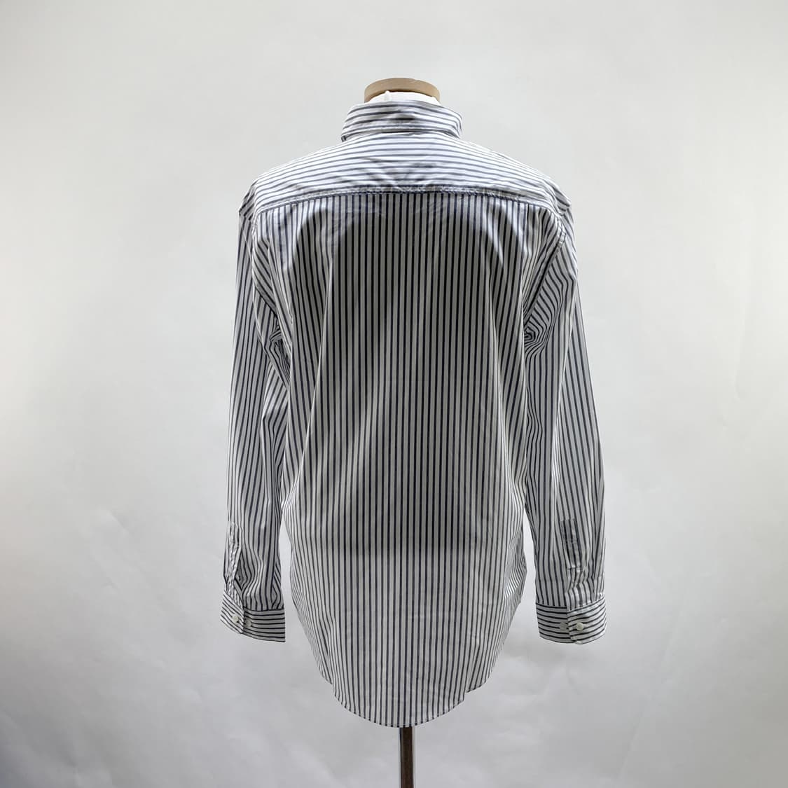 폴햄 택새상품 남성스트라이프셔츠 남방 XL 상품이미지3