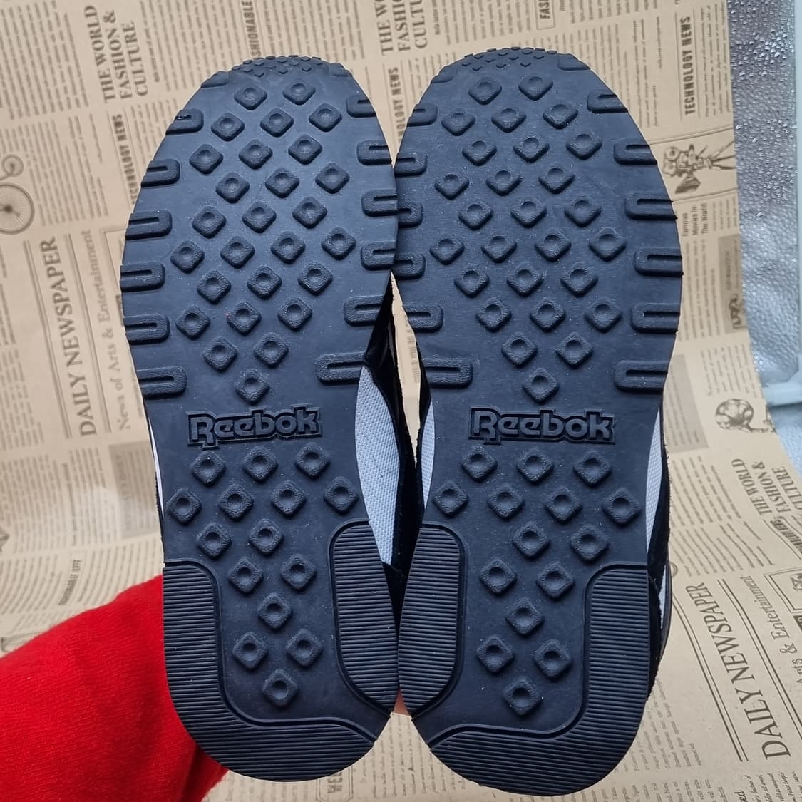 리복 로얄울트라 여성운동화240  상품이미지3