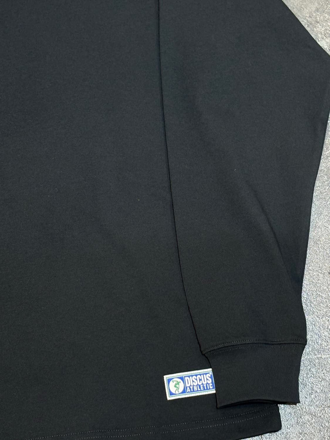 디스커스 긴팔 티셔츠 L사이즈 새상품 상품이미지4