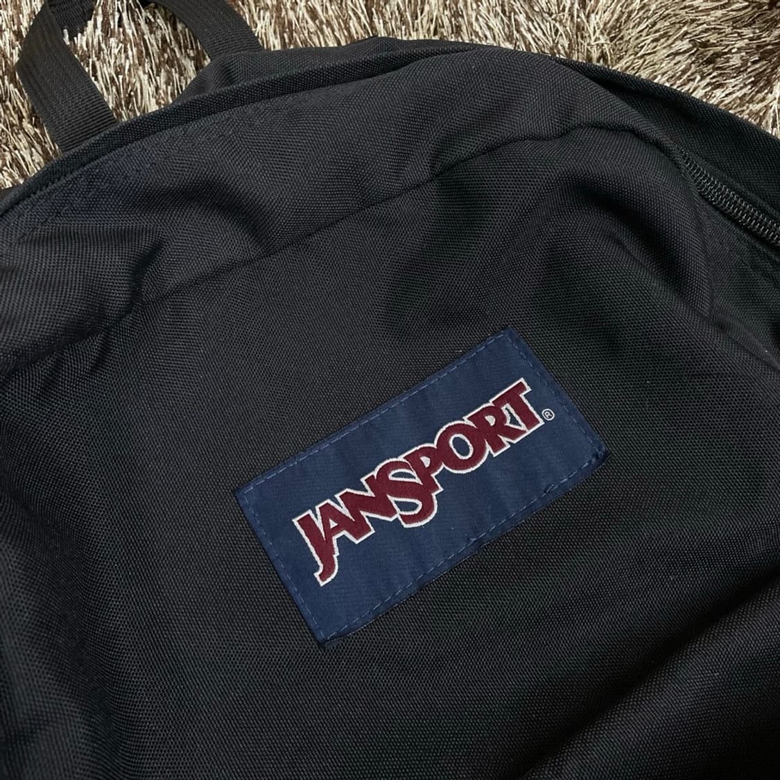 잔스포츠 JanSport 블랙 클래식 백팩 상품이미지2