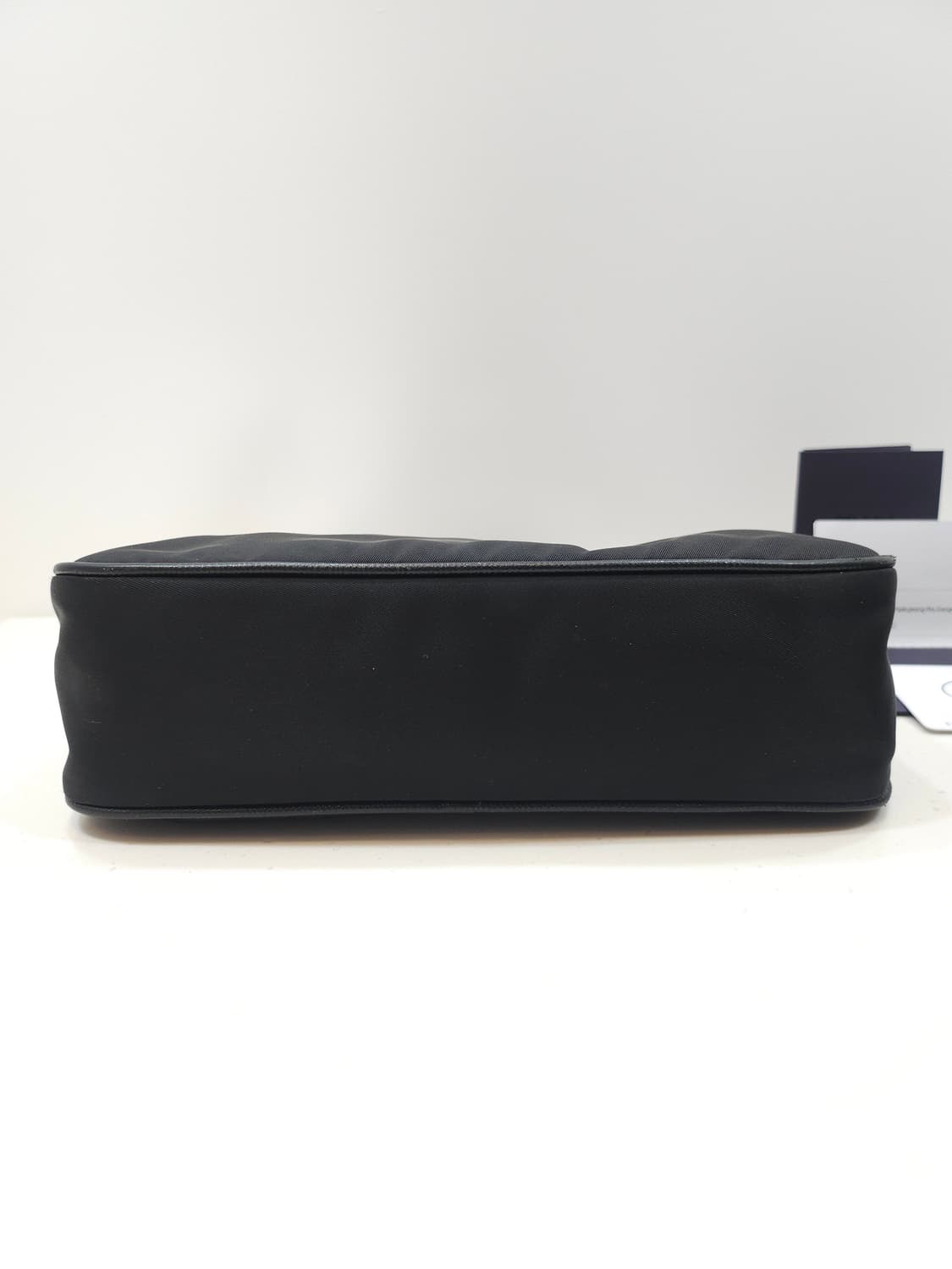 프라다 리에디션 2005 리나일론 호보백 상품이미지3