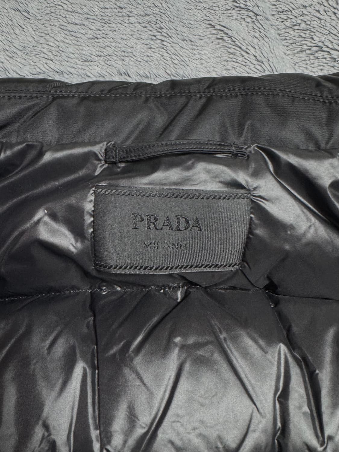프라다 리나일론 다운 자켓 패딩 M 상품이미지6