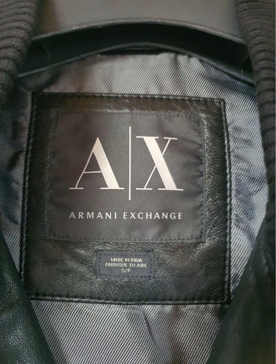 아르마니 익스체인지 가죽 봄버 자켓 (블랙/S) 상품이미지3