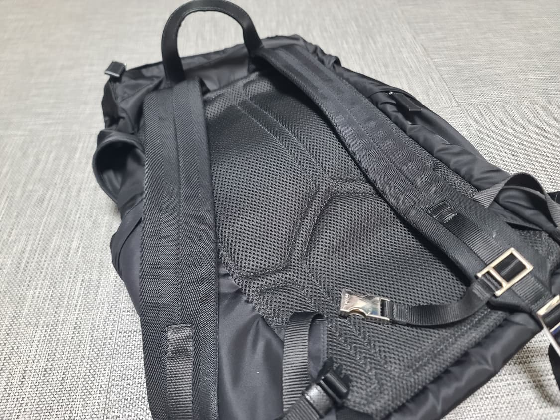프라다 백팩 2vz019 리나일론 테크니컬 백팩 상품이미지5