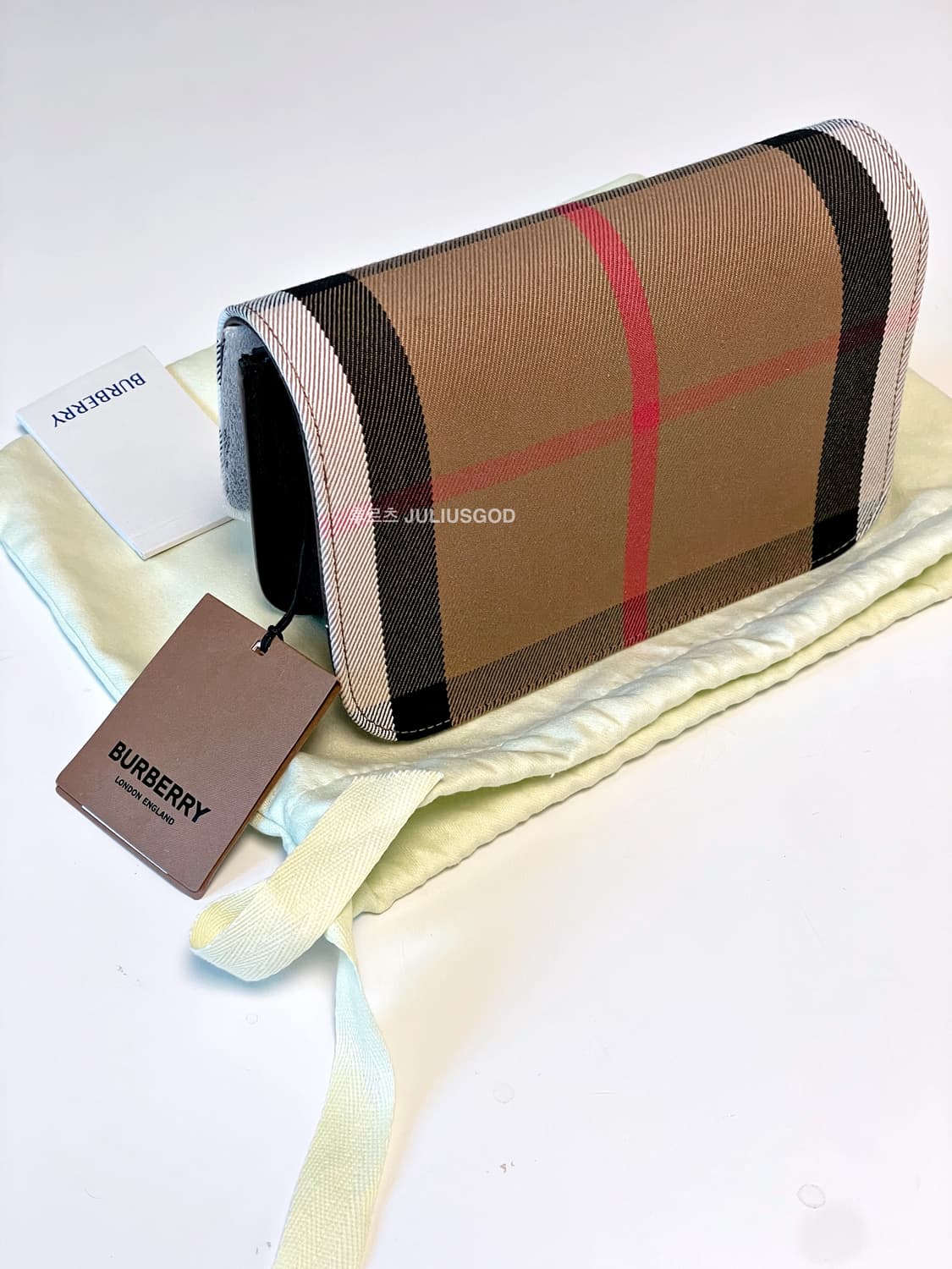 [정품, 새제품] 버버리 BURBERRY 체크 크로스백 클러치 가방  상품이미지9