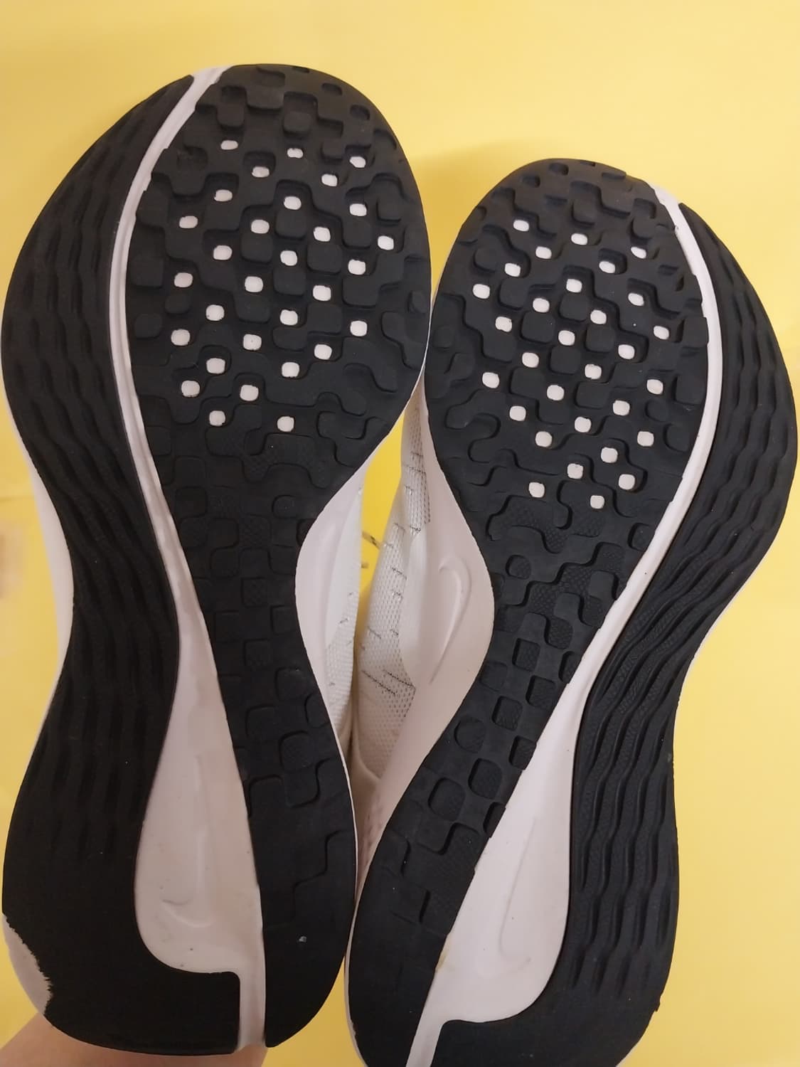 여성 나이키 리뉴 세레니티 런 운동화 (260) 상품이미지8