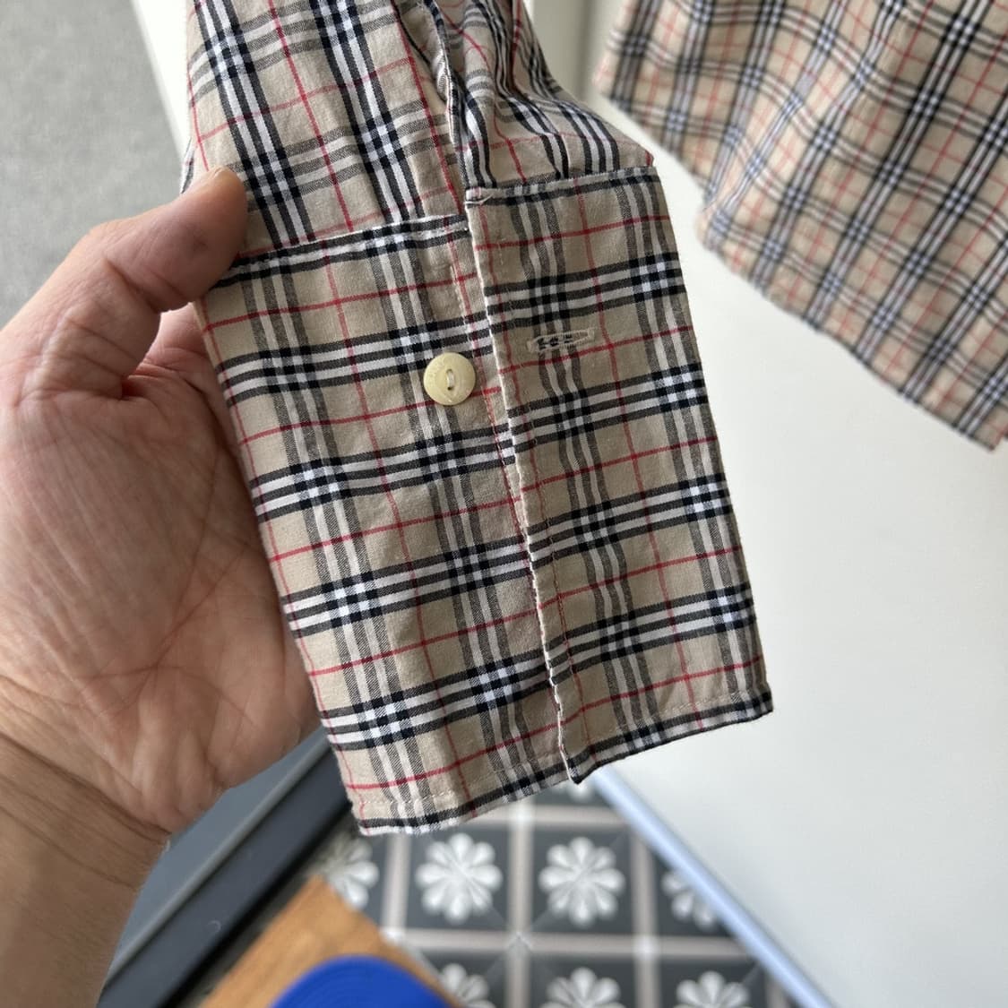 14829 - 버버리 베이지 노바체크 셔츠 상품이미지3