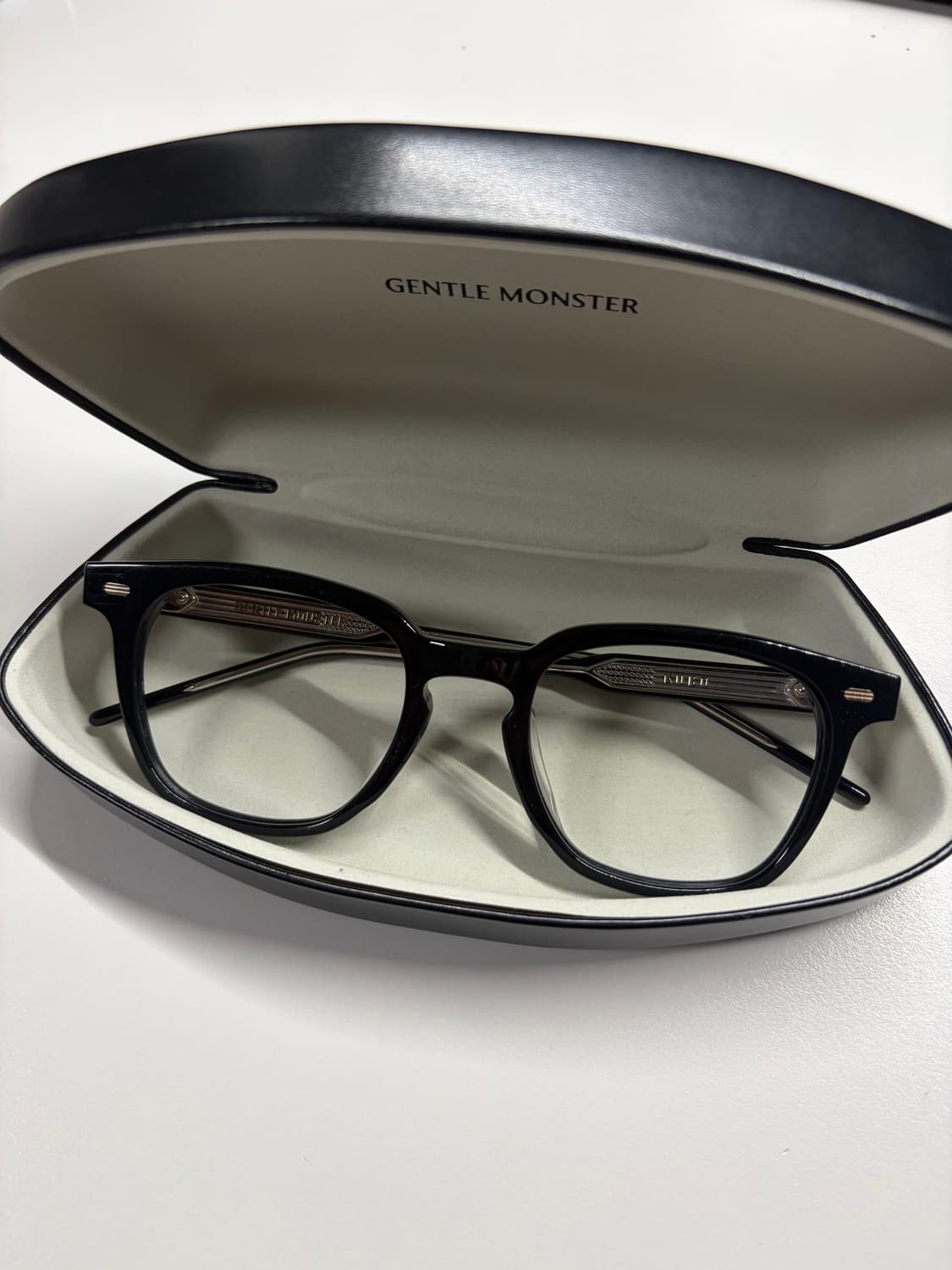 젠틀몬스터 쿠보 01 상품이미지2