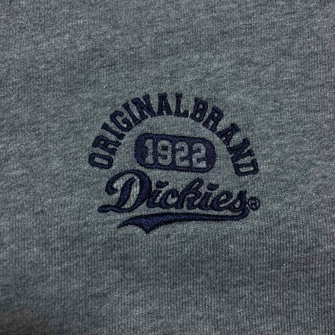 디키즈 스몰 로고 그레이 컬러 후드 집업 상품이미지2