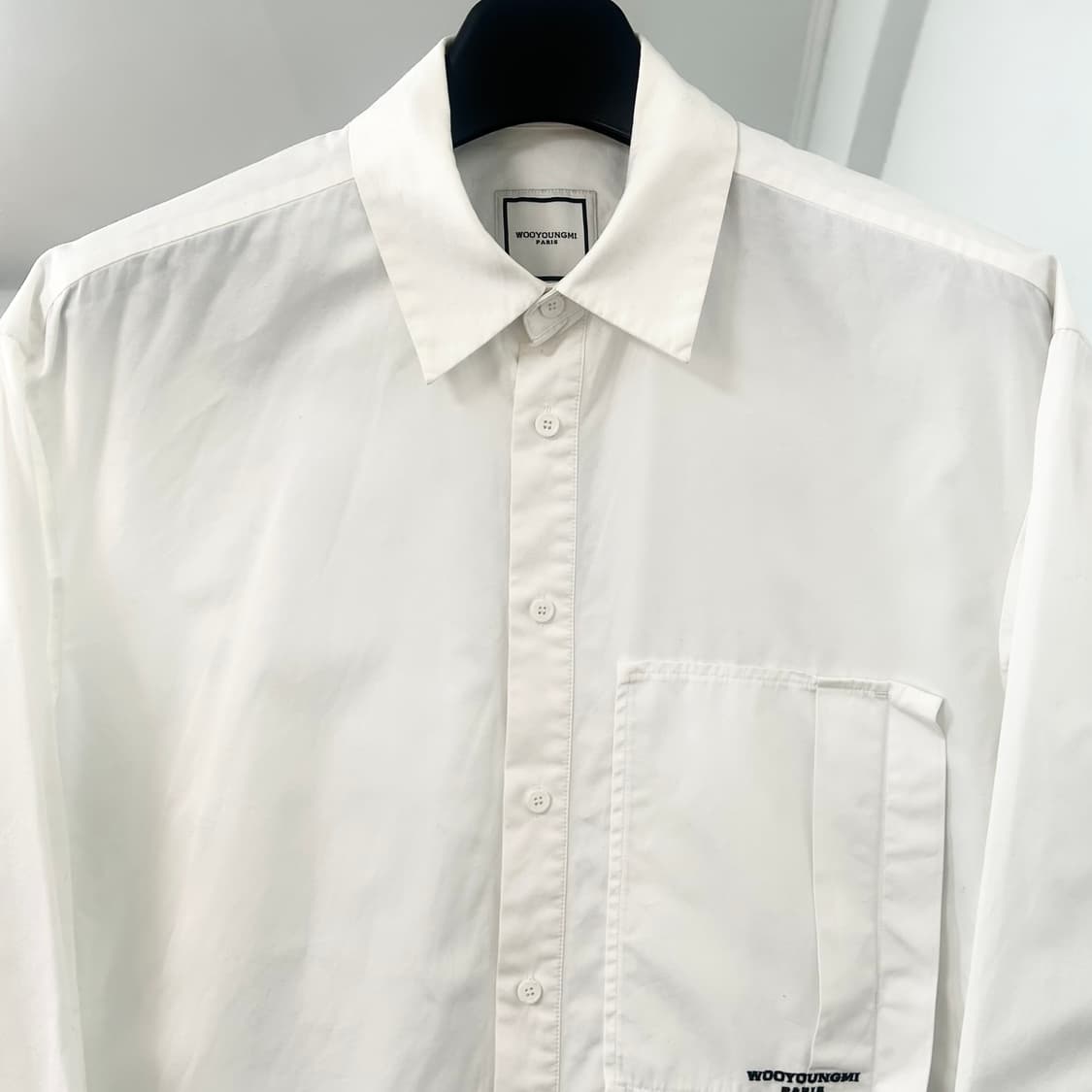 우영미 백로고 셔츠 상품이미지6