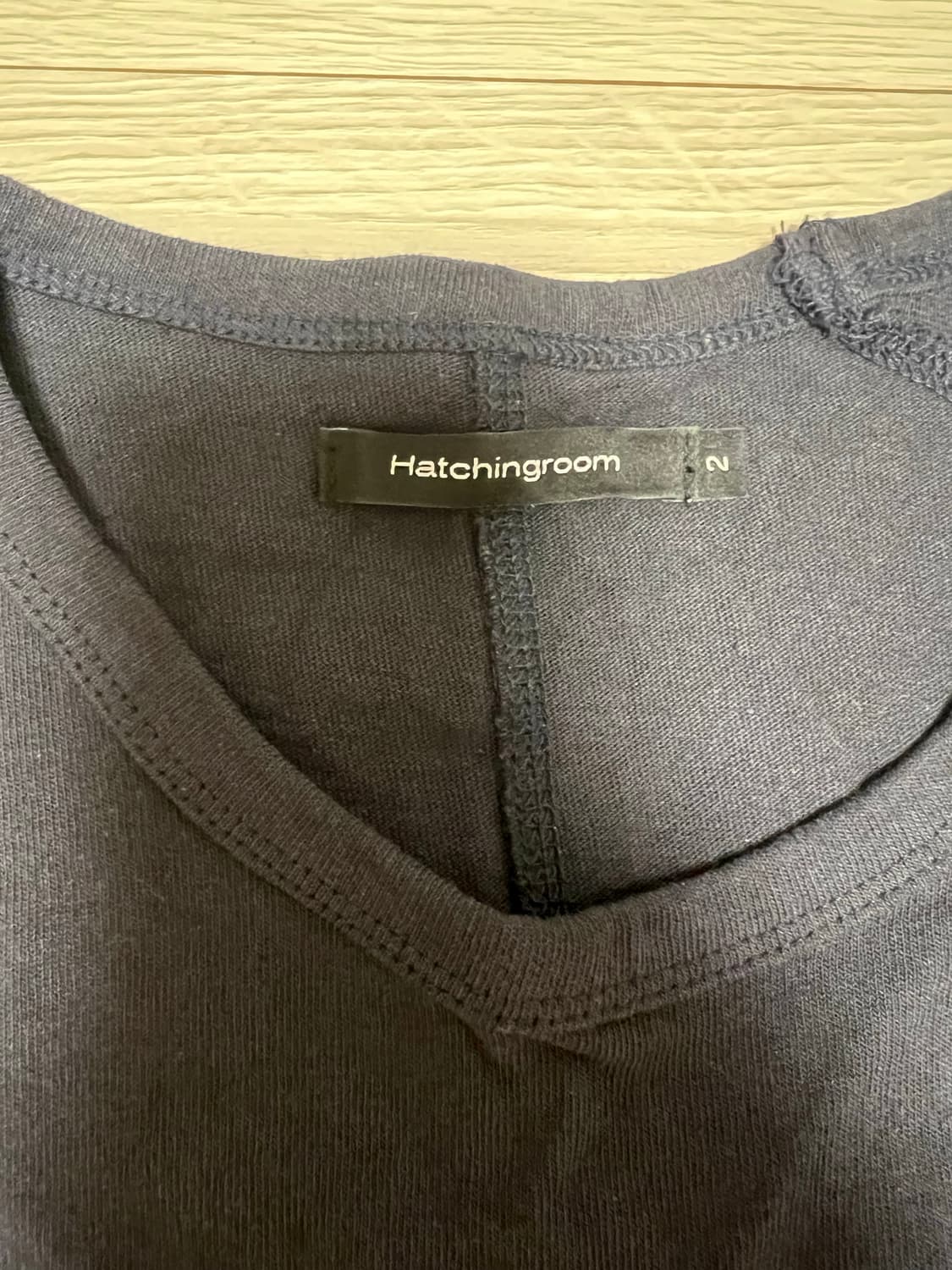 해칭룸 더블 레이어드 긴팔 티셔츠 상품이미지2