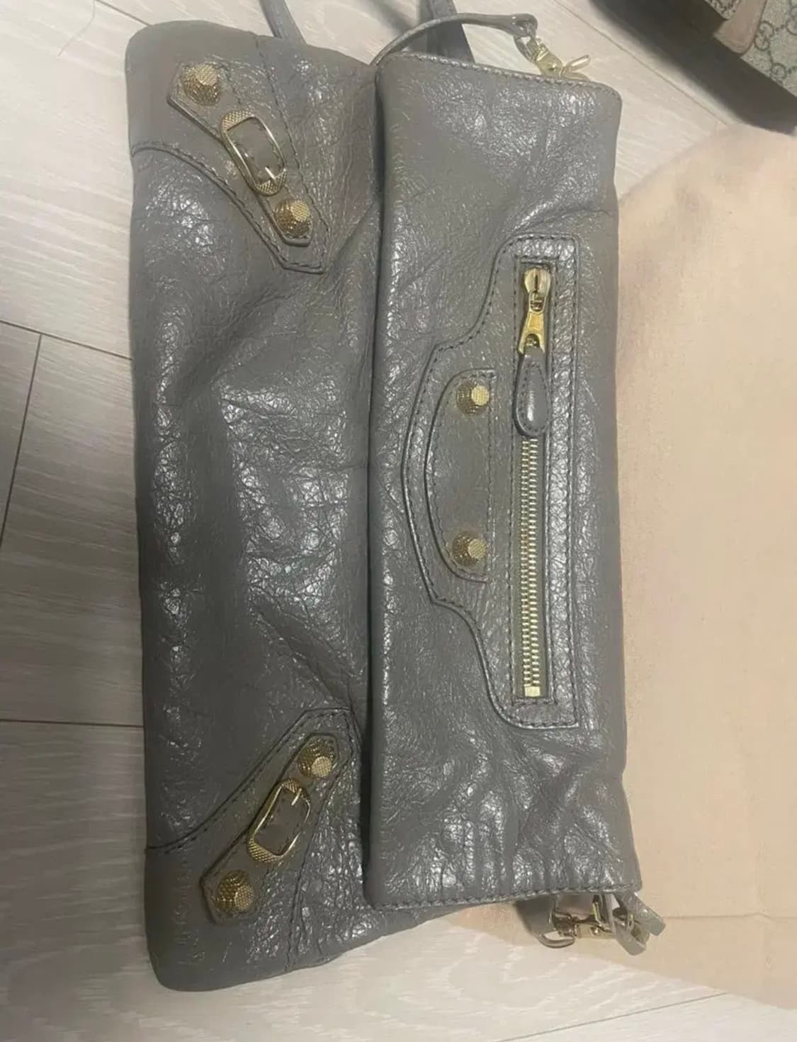 발렌시아가 엔젤롭 클러치 상품이미지1