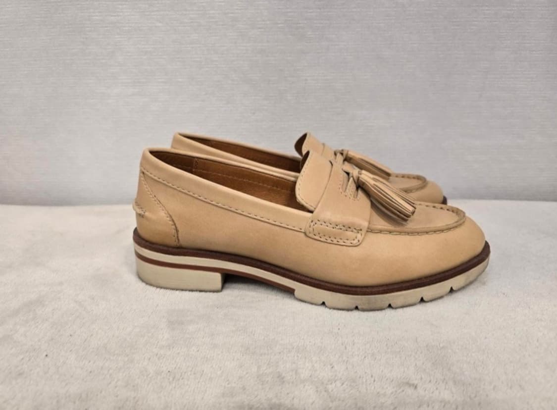 쿠에른 CUEREN 보스톤01 태슬 로퍼 단화 베이지 230~235 상품이미지4