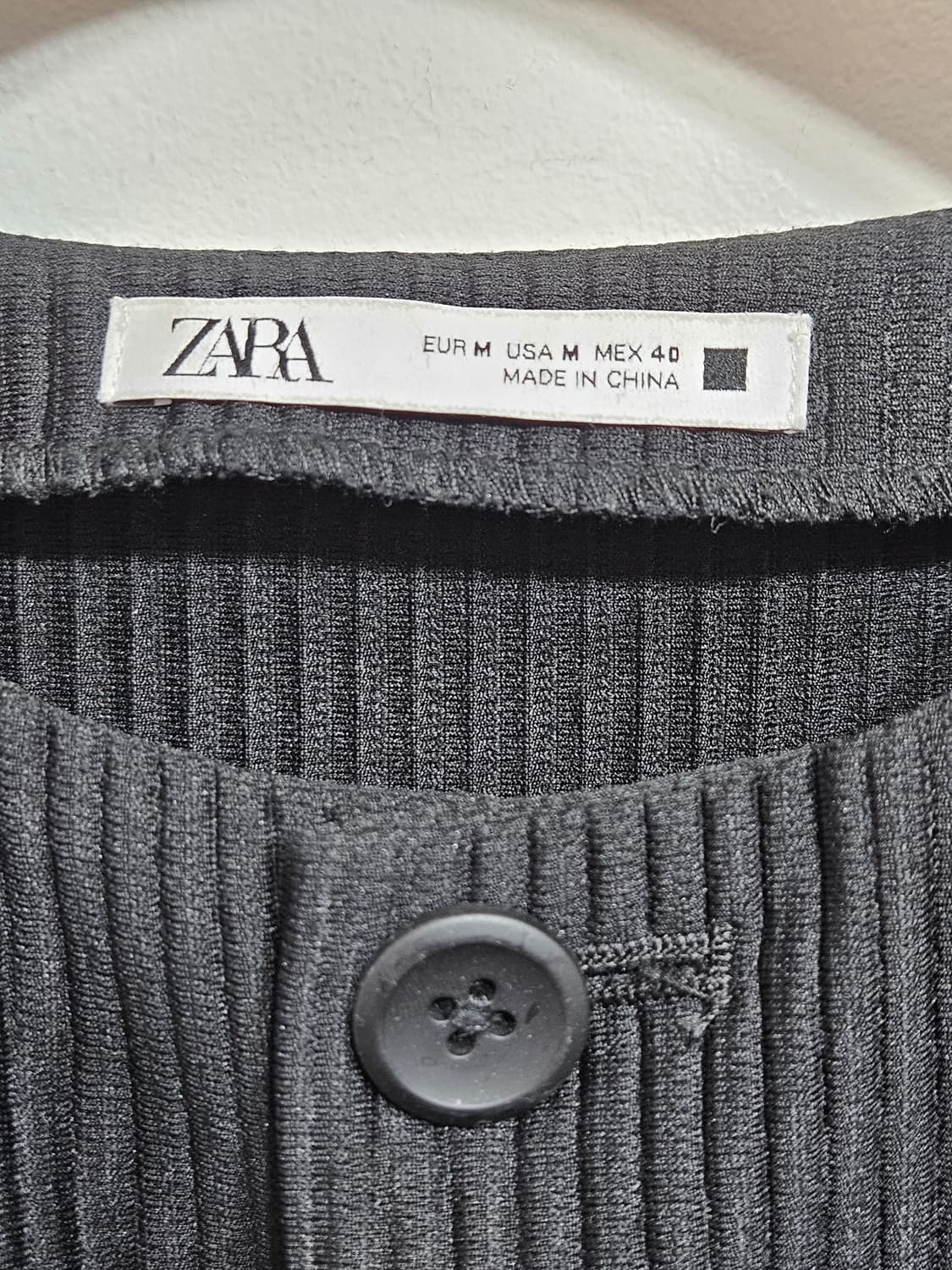 자라 라운드넥 플리츠 자켓 M 상품이미지3