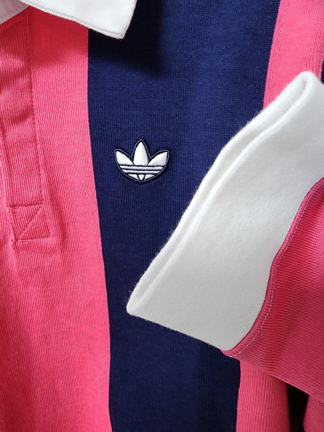 아디다스 핑크 스트라이프 럭비티 상품이미지6