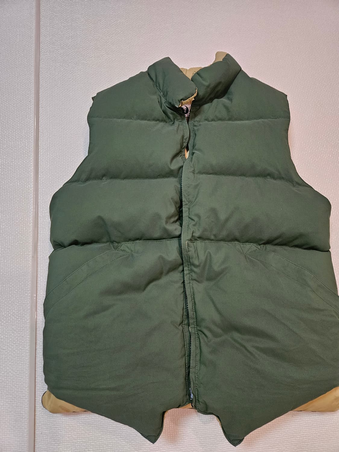 크레센트다운웍스 패딩 베스트 상품이미지7