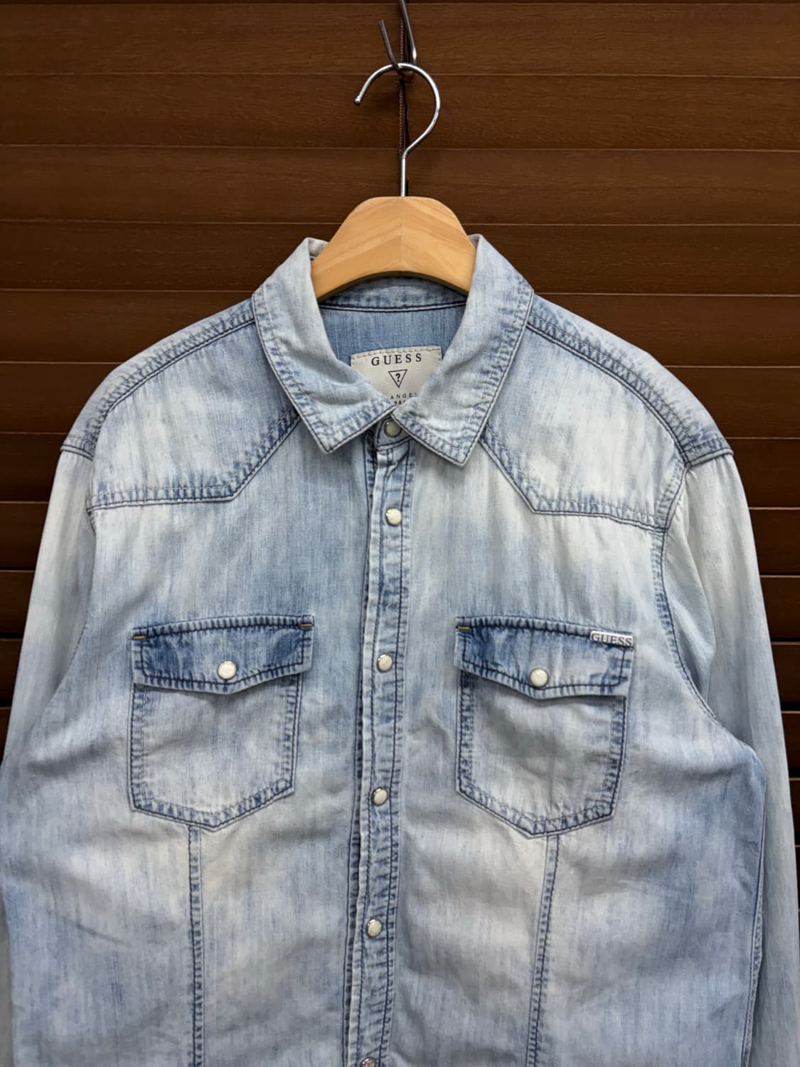 게스 웨스턴 연청 데님 셔츠 상품이미지2
