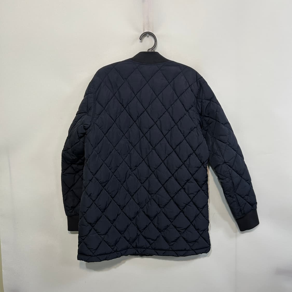 내셔널지오그래픽 남성 누빔 패딩 100 네이비 상품이미지2