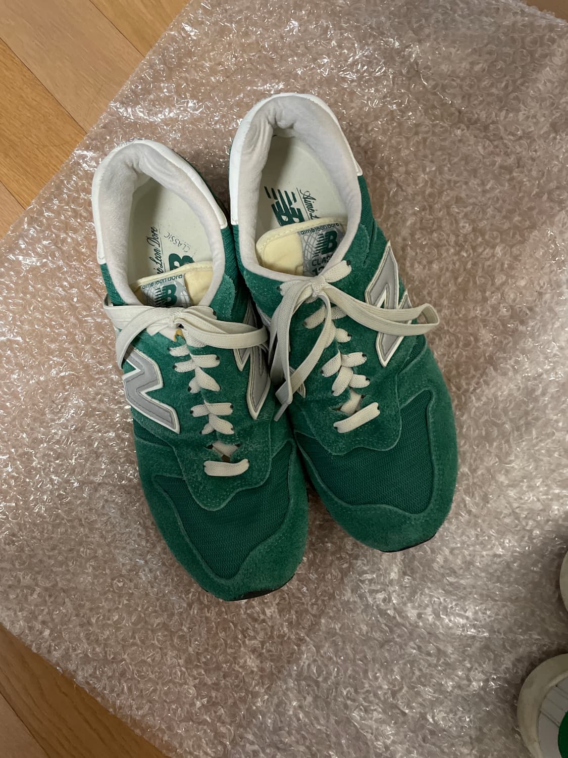 뉴발란스 x 에메레온도르 1300 보타니컬 그린 상품이미지1