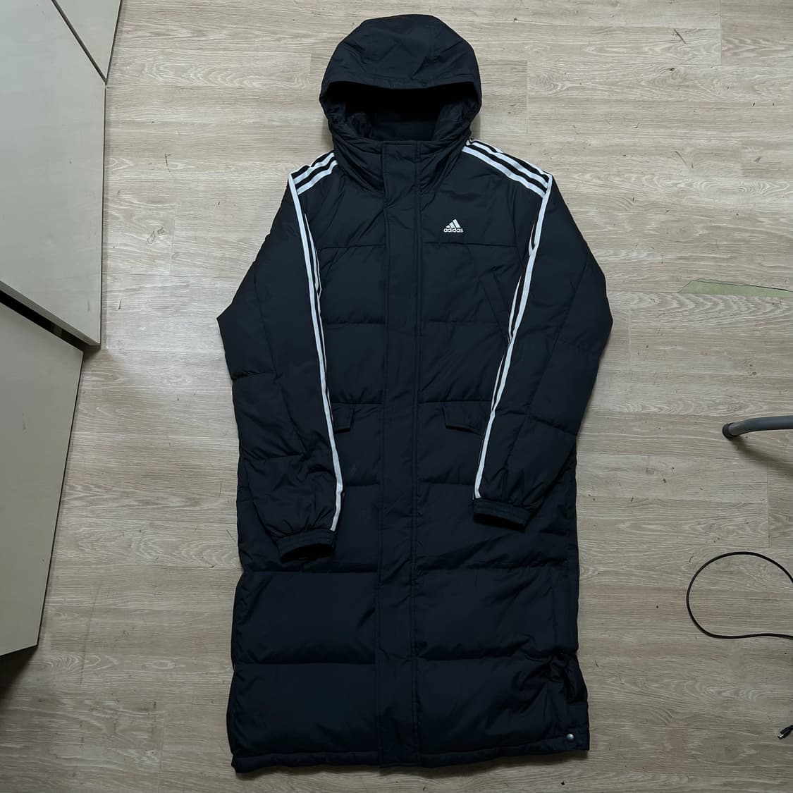 아디다스 다운 롱패딩 자켓 상품이미지1