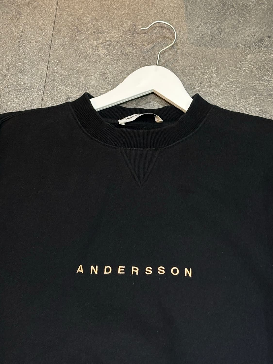 앤더슨벨 맨투맨 블랙 S 상품이미지4