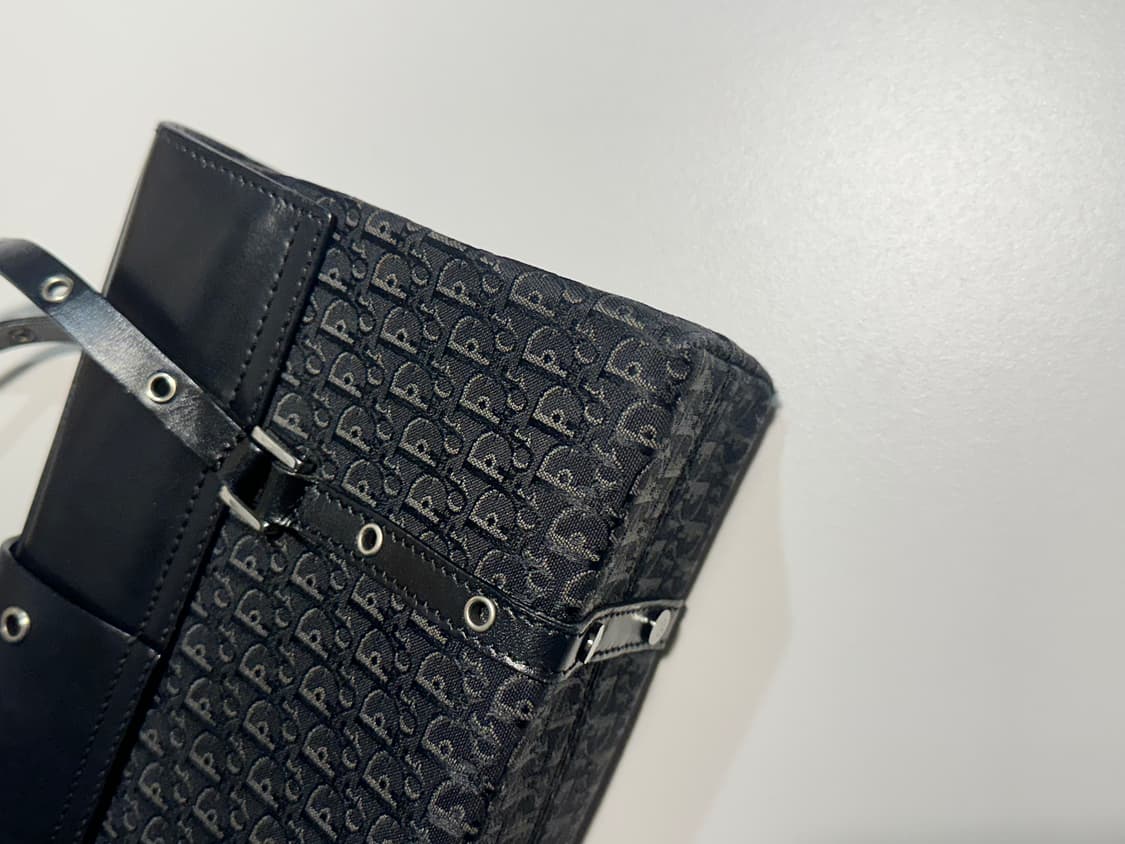 [한국명품감정서포함]크리스찬디올 블랙 스트릿시크 숄더백 상품이미지10