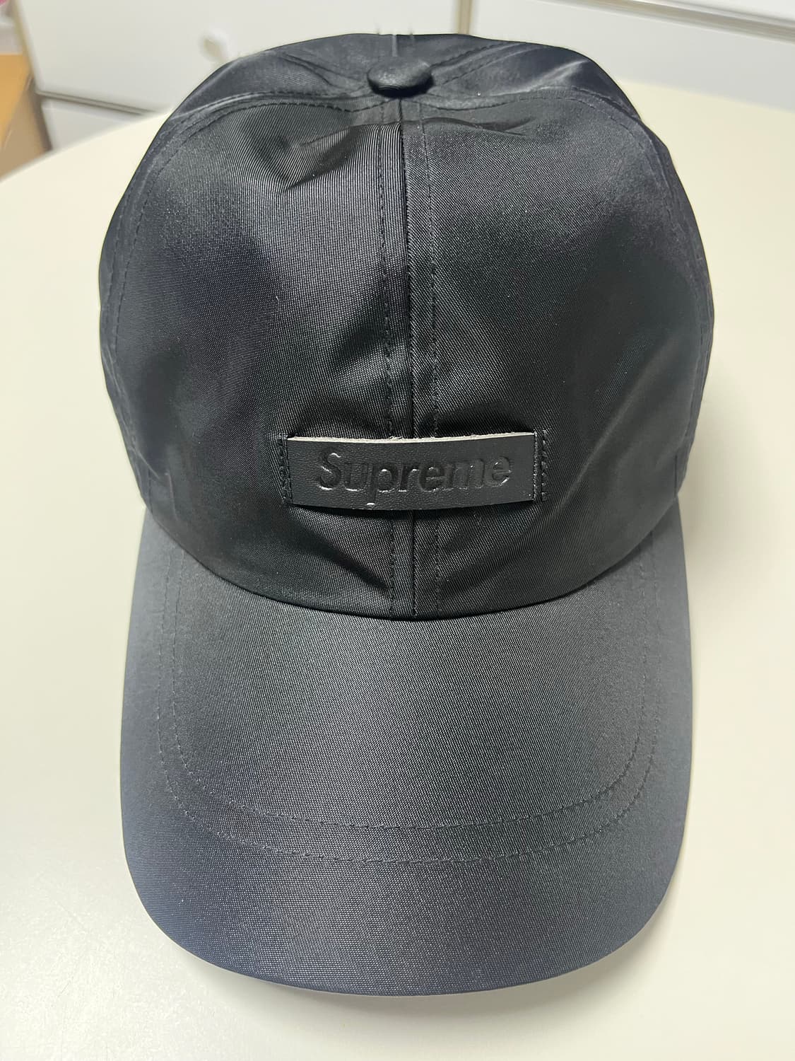 [슈프림] 새틴 블랙 로고 캡모자 상품이미지1