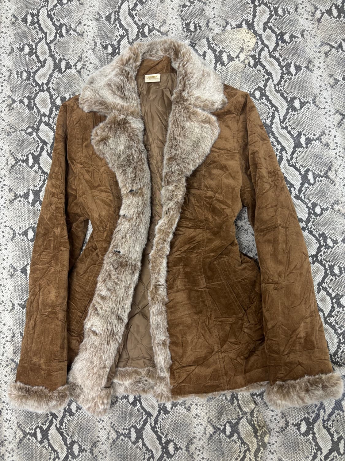 [VKEI] Fur Trimming Brown Jacket 상품이미지1