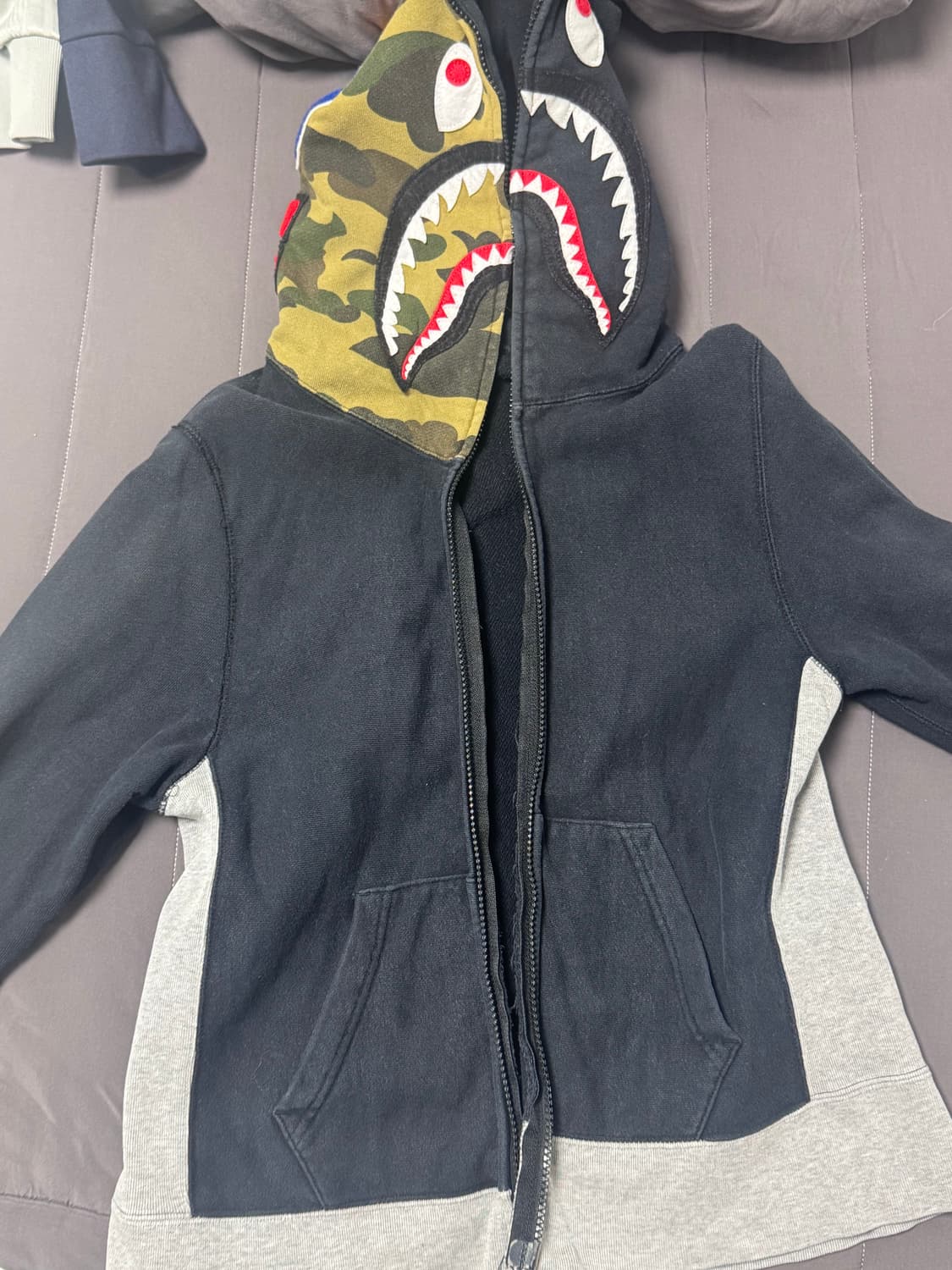 베이프 반카모 반샤크 후드집업 블랙 s 상품이미지1