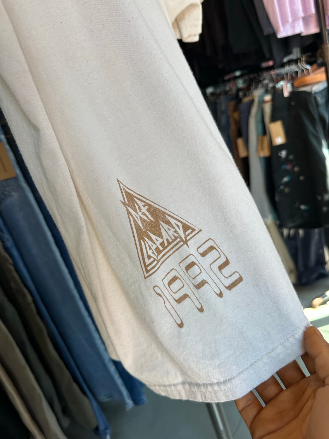 데프 레퍼드 Def Leppard 락밴드 프린팅 티셔츠 에크루 상품이미지4