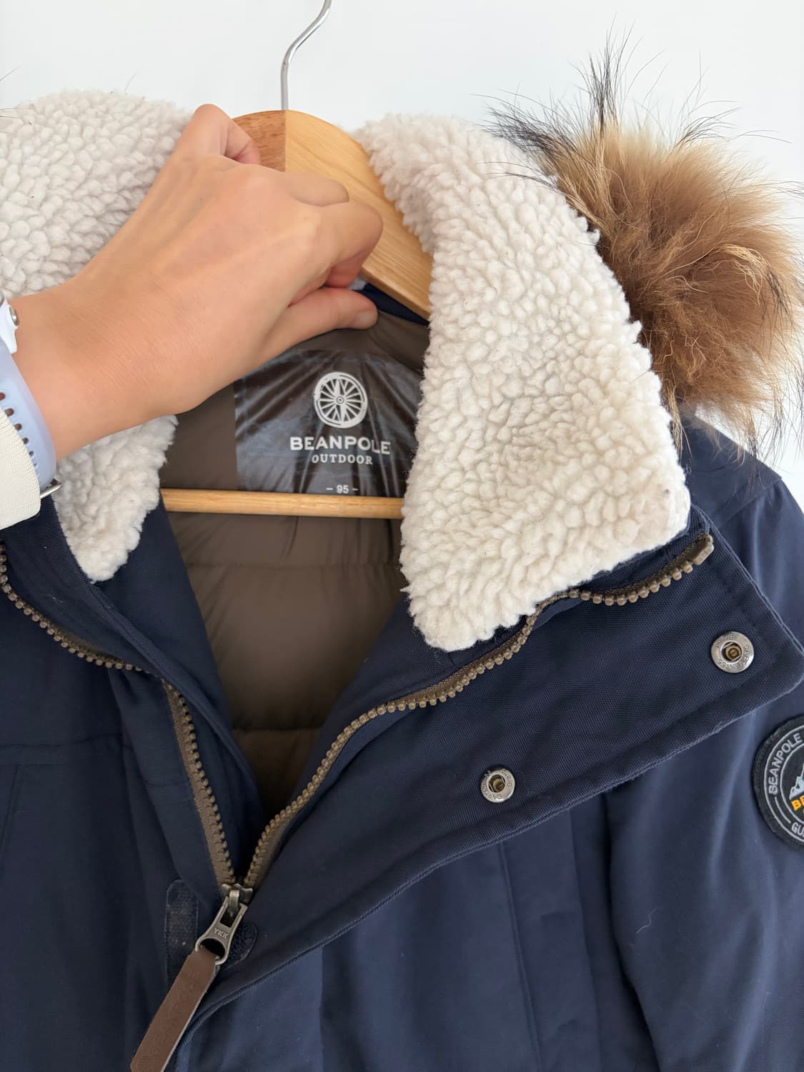 빈폴 아웃도어 네이비 구스 패딩 상품이미지3