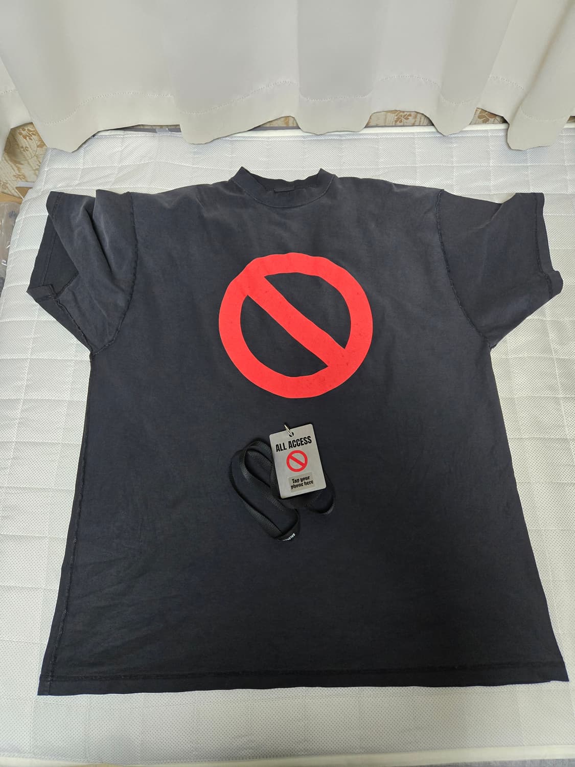 발렌시아가 비프렌드 반팔 티 + 키링 목걸이 리미티드 상품이미지4